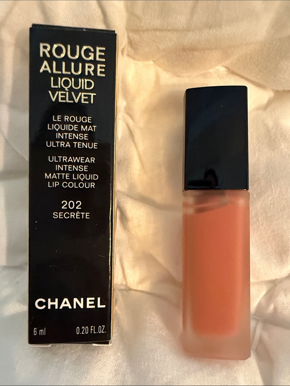 Chanel Rouge  202 SECRETE Allure Liquid Velvet Ultrawear Intense Matte